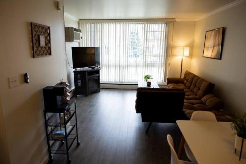 Stylish cozy 1 Bedroom Apartment in Ferndale MI in Ferndale, USA