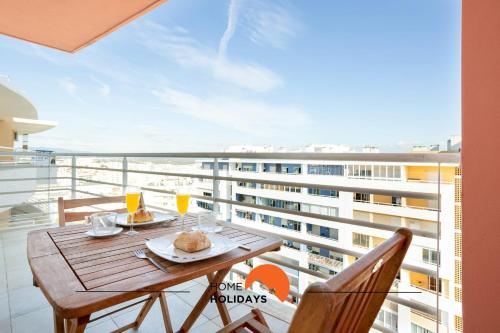 #199 Flamingo 1108 by Home Holidays