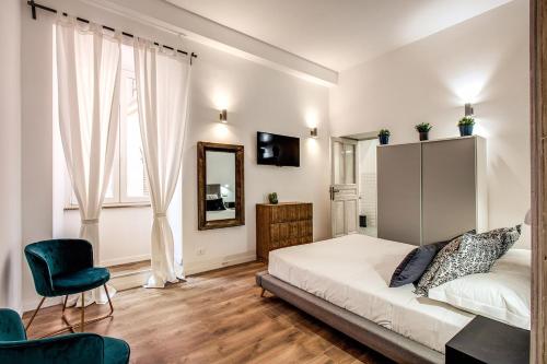 MONTI QUIET AND SPACIOUS APARTMENT, Rome