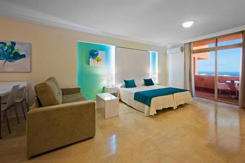 Kn Aparthotel Panorámica - image 4