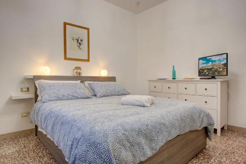 Casa Emilia, Volterra