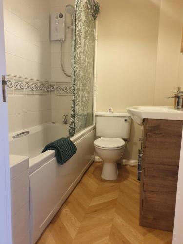 Oldwood Place Townhouse in Лівінгстон