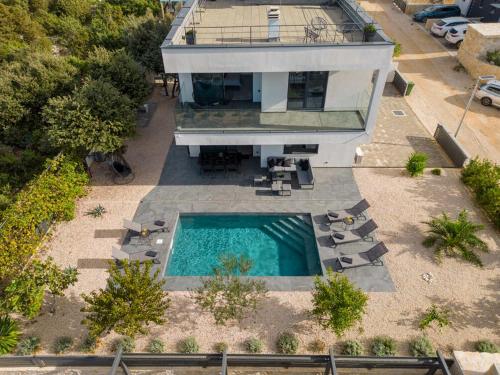 外部景觀, Vacation House Marton - Mandre, Pag in 柯蘭