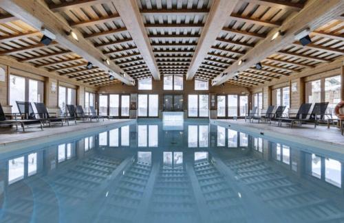 Swimming pool, Appartement T3 ARC 1950 skis aux pieds Sauna, Hammam, Jacuzzi in Arc 2000