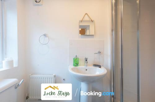 7 Bedroom House By Locke Stays Short Lets Serviced Accommodation Linthorpe Middlesbrough Free Parking
