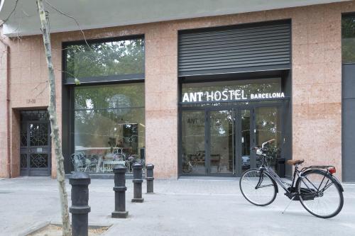 Ant Hostel Barcelona - image 14