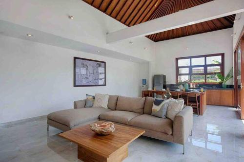 New stylish private villa with 2 bedrooms villa in Canggu