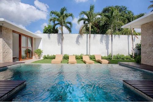 New stylish private villa with 2 bedrooms villa in Canggu