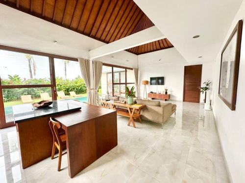 New stylish private villa with 2 bedrooms villa in Canggu