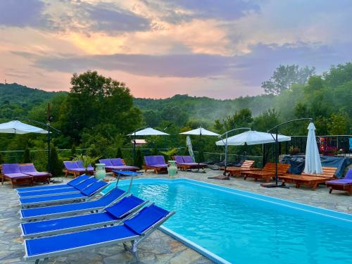 Pensiunea PORTAS RESORT Pensiunea PORTAS RESORT