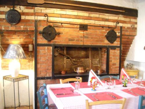 Le Relais De Rochepaule in Saint-Agreve