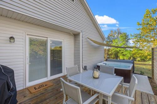 The Luxe/Hot Tub/ Putt Putt/10 Mins Shaker Village in Harrodsburg (Kentucky)