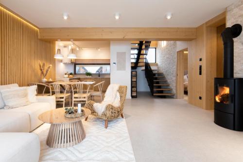 3 bedrooms, 5 beds