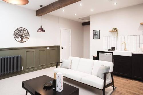 The Bankers Quarters - Apt 2 in Chapel West