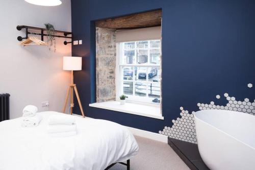 The Bankers Quarters - Apt 2 in Chapel West