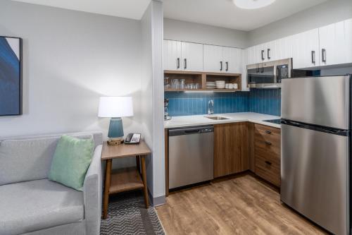 Staybridge Suites Denver - Cherry Creek