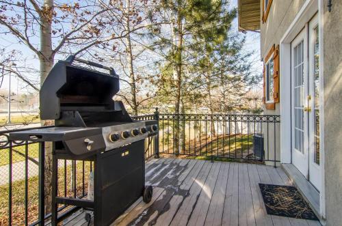 Union Duplex Cove and Woods in Salt Lake with Hot Tub