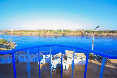 Nubian Popeye - Roof top - Nile View