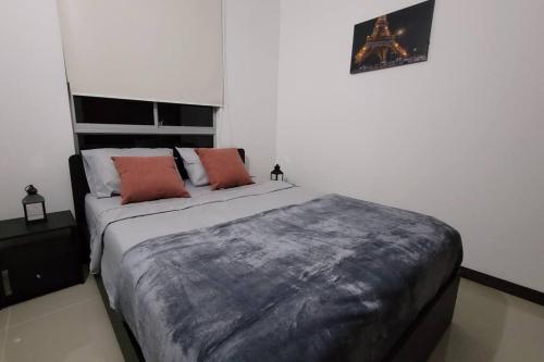Three-Bedroom Apartment image 8