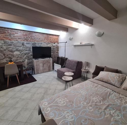 . Apartman Sofija Kraljevo