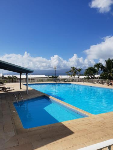 RAVISSANT Studio MARINA GOSIER in Pointe-a-Pitre