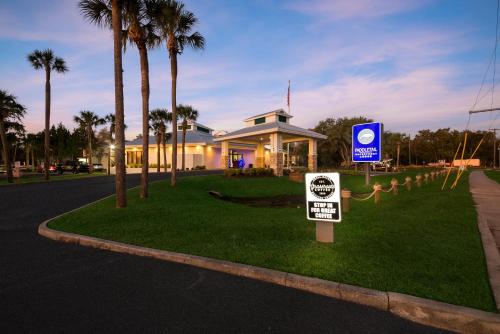Best Western Crystal River Resort - image 8