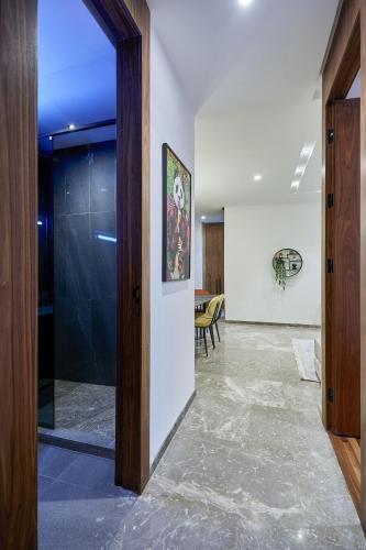 Apartment image 10