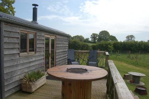 River Meadow Retreat in Culmstock