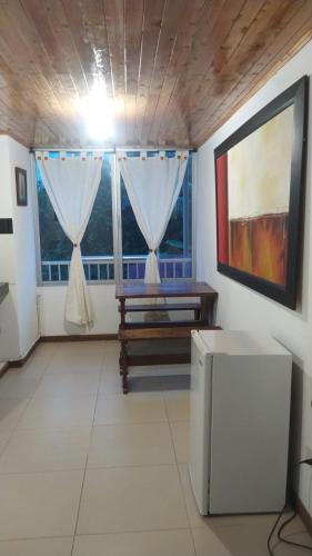 Apartamento pequeño, acogedor, 1 habitación, vista a zonas verdes, English