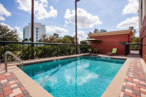 View, Wingate by Wyndham Orlando International Airport in Orlando International Airport
