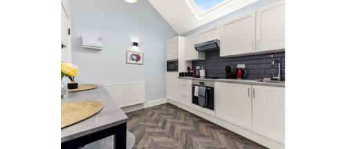 Newly Renovated 1BD Flat Perfect for Travellers