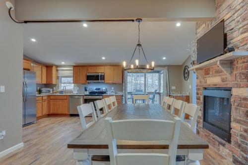 Lackawaxen Home with Deck Hike, Swim and Ski! in Lackawaxen, USA