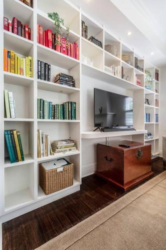 The Chatsworth Collection - A Contemporary Triplex