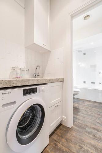 The Chatsworth Collection - A Contemporary Triplex