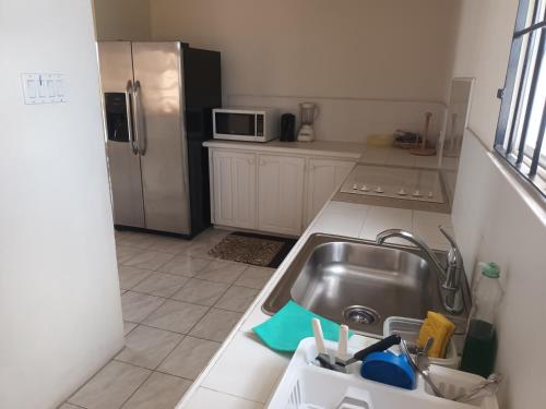 Cocina, Super breezy cozynook ! in Bridgetown