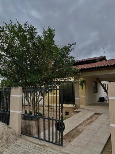 Casa em Bombinhas in Sertaozinho