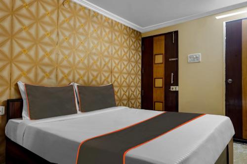 OYO 82148 Hotel Galaxy Residency kalyani nagar