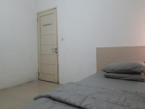 John Residence Lippo Karawaci Tangerang in Tangerang