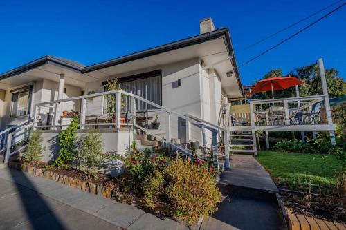 The Garden Pool and Spa house ocean views in Seacliff
