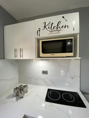 SUITES FullHouse - image 4