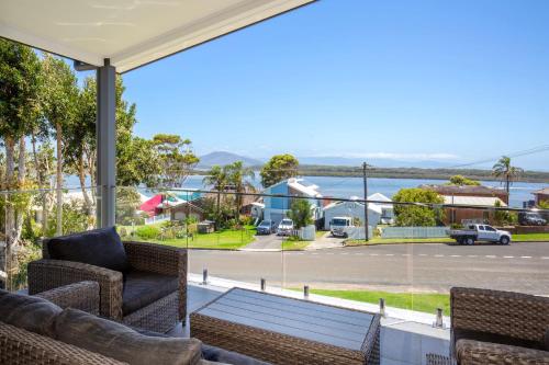La Vista - Water Views & Mountain Vistas