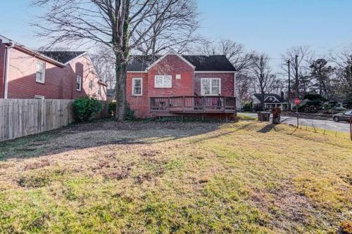 Highly desired Lindley Park home in Greensboro in Greensboro, USA