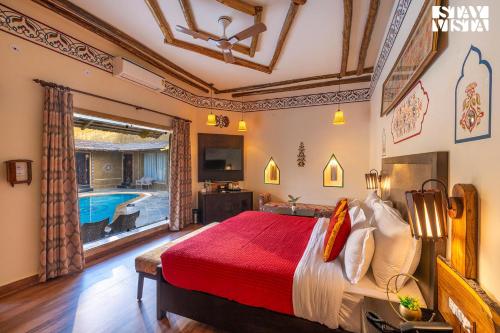 วิลลา 4 ห้องนอน 4 ห้องน้ำส่วนตัว ขนาด 585 ตร.ม. – สุรัชกุนท์ (StayVista at Majestic Mud House) in สุรัชกุนท์