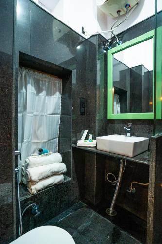Superior Double Room image 2