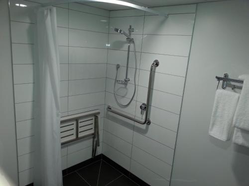 188商务汽车旅馆