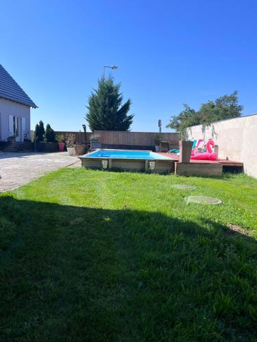 Maison avec piscine - Location saisonnière - Hoerdt