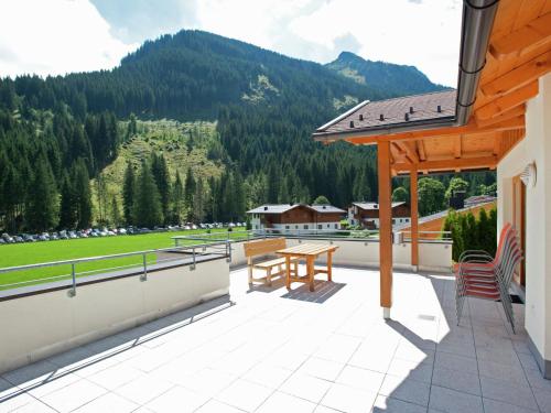 Apartment in Saalbach-Hinterglemm with sauna