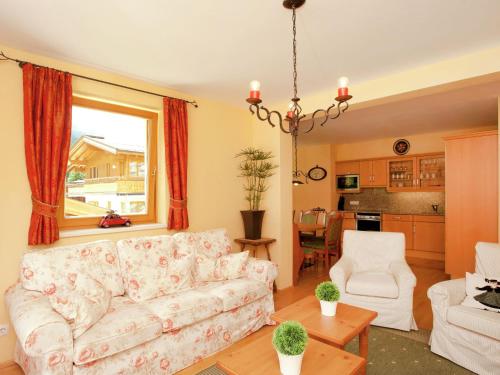 Apartment in Saalbach-Hinterglemm with sauna