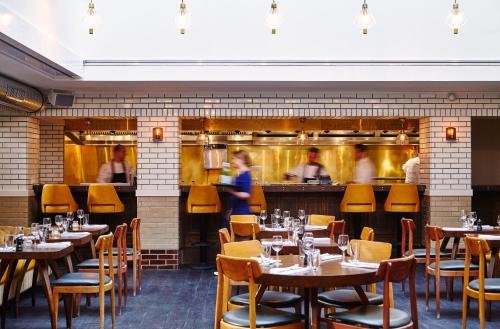 The Hoxton Amsterdam - image 12