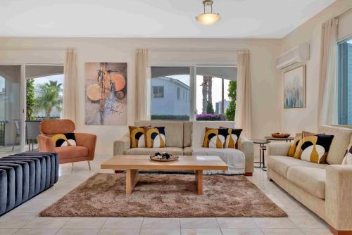 Phaedrus Living: Coral Bay Luxury Villa, Peyia (Foto 6)